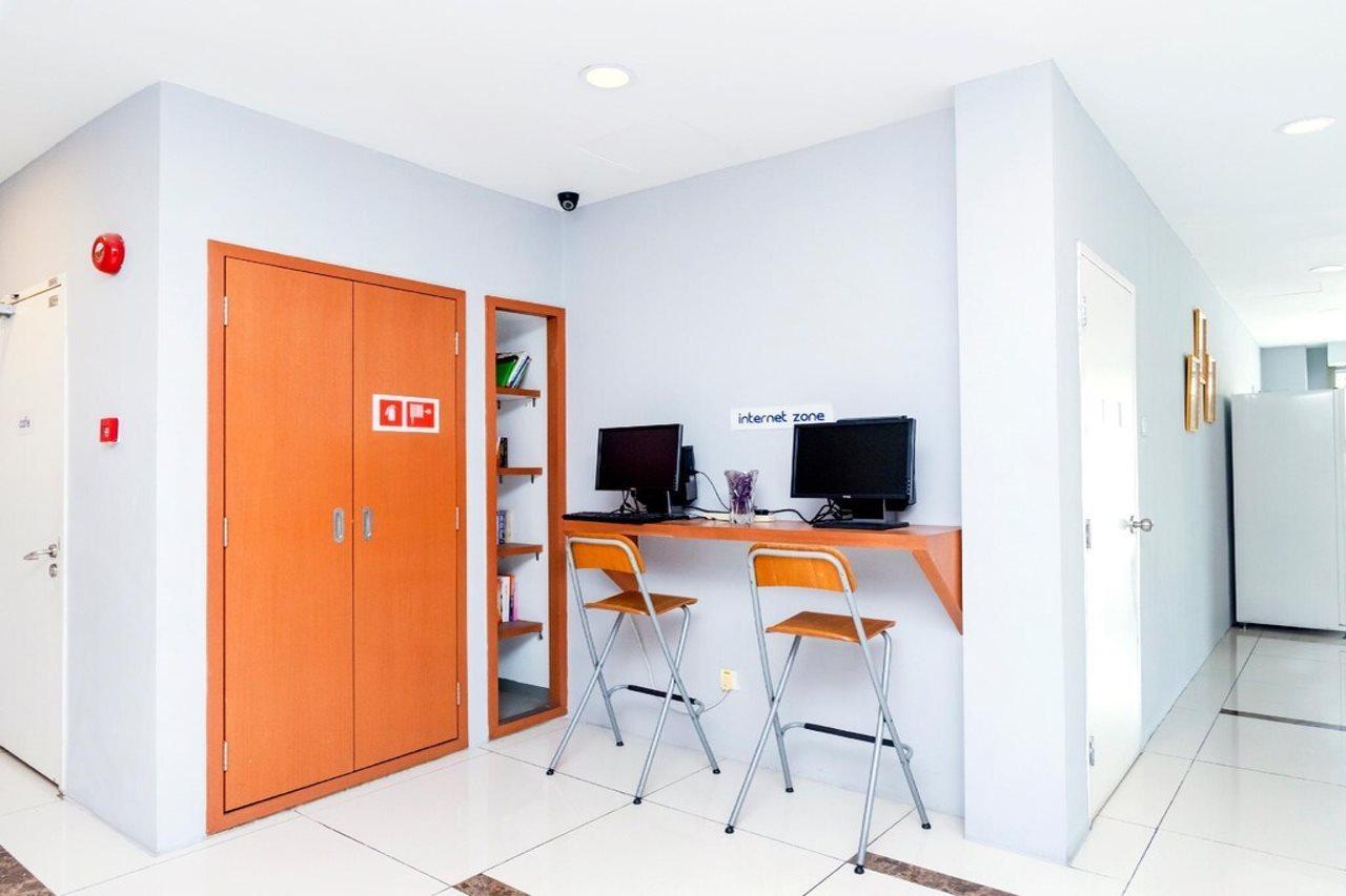 Hotel Zamburger Second Link Johor Bahru Esterno foto